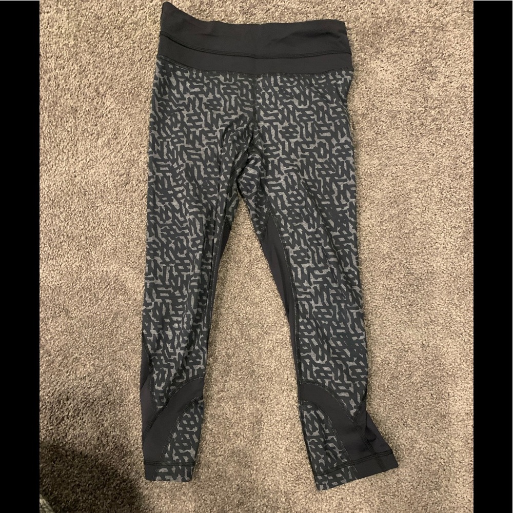 Capri lululemon a